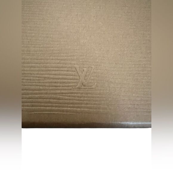 LOUIS VUITTON Box - Picture 2 of 6